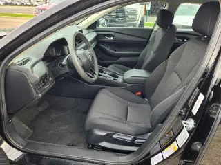 Honda Accord 2024 LX 4dr Sedán