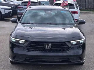 Honda Accord 2024 LX 4dr Sedán