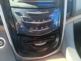 Cadillac Escalade 2019 4x4 Premium Luxury 4dr SUV