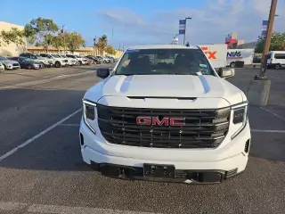 GMC Sierra 1500 2025 4x4 Pro 4dr Crew Cab 6.6 ft. SB