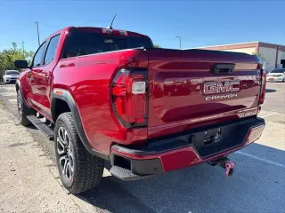 GMC Canyon 2023 4x4 AT4 4dr Crew Cab 5 ft. SB