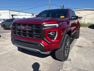 GMC Canyon 2023 4x4 AT4 4dr Crew Cab 5 ft. SB