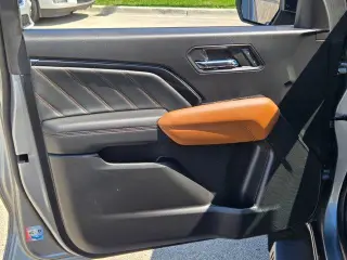 GMC Canyon 2023 4x4 AT4 4dr Crew Cab 5 ft. SB
