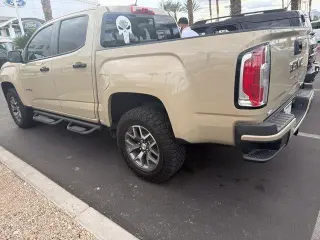 GMC Canyon 2022 4x4 AT4 4dr Crew Cab 5 ft. SB (Tela)