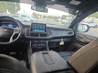 Chevrolet Suburban 2024 4x4 LT 4dr SUV