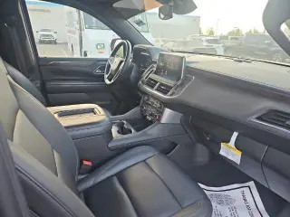 Chevrolet Suburban 2024 4x4 LT 4dr SUV