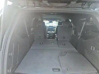 Chevrolet Suburban 2024 4x4 LT 4dr SUV