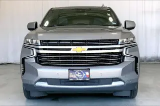Chevrolet Suburban 2023 4x4 LT 4dr SUV