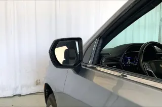Chevrolet Suburban 2023 4x4 LT 4dr SUV