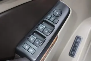 Chevrolet Tahoe 2016 4x2 LTZ 4 SUV