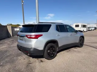 Chevrolet Traverse 2019 LT Cuero 4 SUV