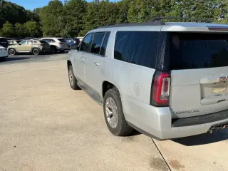 GMC Yukon XL 2015 4x4 SLT 4dr SUV