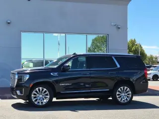 GMC Yukon 2023 4x2 Denali SUV de 4 puertas