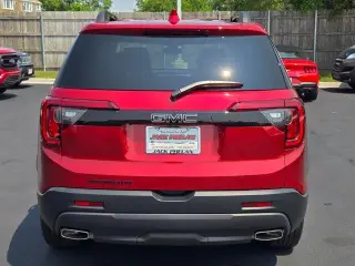 GMC Acadia 2023 SLT 4dr SUV
