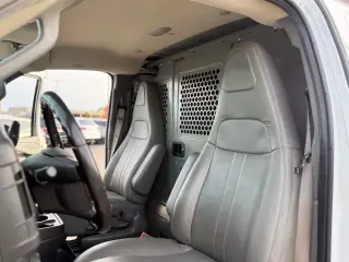 Chevrolet Express 2019 2500 3dr Cargo Van