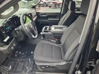 Chevrolet Silverado 1500 2026 4x4 LT 4dr Crew Cab 5.8 ft. SB con 1LT