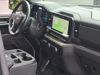 Chevrolet Silverado 1500 2026 4x4 LT 4dr Crew Cab 5.8 ft. SB con 1LT