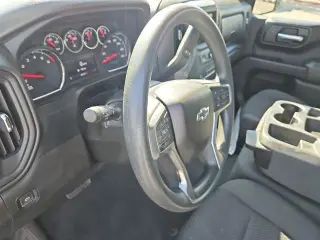 Chevrolet Silverado 1500 Limited 2022 4x2 Custom 4dr Crew Cab 5.8 ft. SB