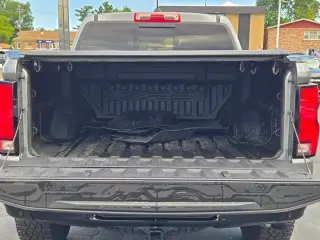 Chevrolet Colorado 2023 4x4 ZR2 4dr Crew Cab 5 ft. SB
