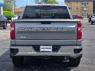 Chevrolet Silverado 1500 2025 4x4 LT 4dr Crew Cab 5.8 ft. SB con 1LT