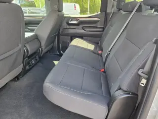 Chevrolet Silverado 1500 2025 4x4 LT 4dr Crew Cab 5.8 ft. SB con 1LT