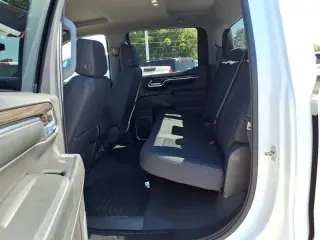 Chevrolet Silverado 1500 2023 4x4 LT 4 puertas Crew Cab 5.8 pies SB con 1LT