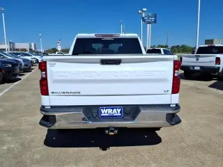 Chevrolet Silverado 1500 2023 4x4 LT 4 puertas Crew Cab 5.8 pies SB con 1LT