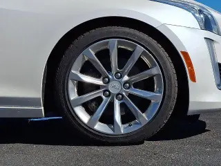 Cadillac CTS 2018 AWD 2.0T Luxury 4dr Sedán