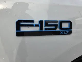 Ford F-150 Lightning 2024 AWD XLT 4puertas SuperCrew 5.5 pies SB