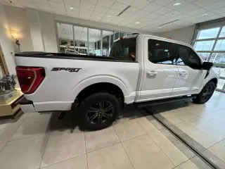 Ford F-150 2021 4x4 XLT 4dr SuperCrew 5.5 ft. SB