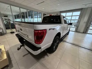 Ford F-150 2021 4x4 XLT 4dr SuperCrew 5.5 ft. SB