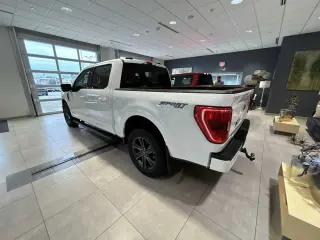 Ford F-150 2021 4x4 XLT 4dr SuperCrew 5.5 ft. SB