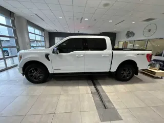 Ford F-150 2021 4x4 XLT 4dr SuperCrew 5.5 ft. SB