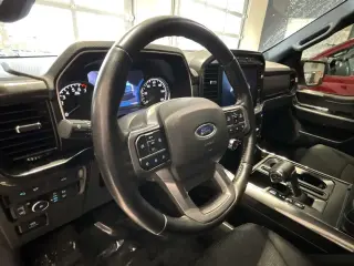 Ford F-150 2021 4x4 XLT 4dr SuperCrew 5.5 ft. SB