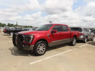 Ford F-150 2023 4x4 King Ranch 4dr SuperCrew 5.5 ft. SB