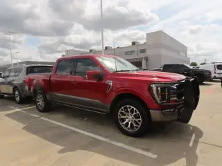 Ford F-150 2023 4x4 King Ranch 4dr SuperCrew 5.5 ft. SB