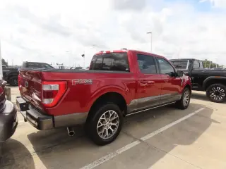 Ford F-150 2023 4x4 King Ranch 4dr SuperCrew 5.5 ft. SB