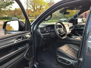 2024 Jeep Wagoneer