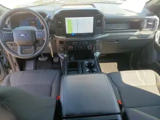 Ford F-150 2024 4x4 STX 4puertas SuperCrew 5.5 pies. SB