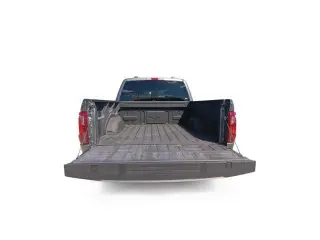 Ford F-150 2024 4x4 STX 4puertas SuperCrew 5.5 pies. SB