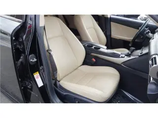 2016 Lexus IS 200t