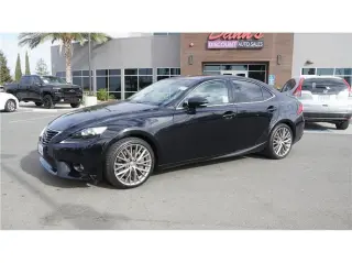 2016 Lexus IS 200t