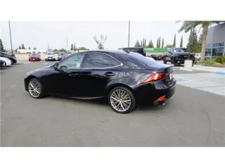 2016 Lexus IS 200t