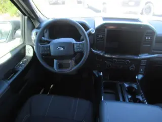 Ford F-150 2025 4x2 STX 4dr SuperCrew 5.5 ft. SB