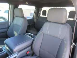 Ford F-150 2025 4x2 STX 4dr SuperCrew 5.5 ft. SB
