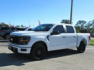 Ford F-150 2025 4x2 STX 4dr SuperCrew 5.5 ft. SB