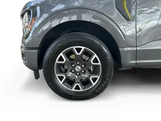 Ford F-150 2024 4x2 STX 4dr SuperCrew 5.5 ft. SB