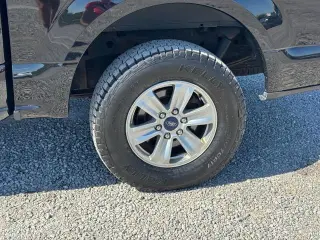 Ford F-150 2016 4x4 XLT 4dr SuperCrew 5.5 ft. SB