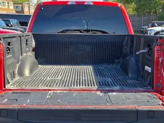 Ford F-150 2023 4x4 XL 4dr SuperCrew 5.5 ft. SB