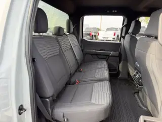 Ford F-150 2023 4x4 XL 4dr SuperCrew 5.5 ft. SB